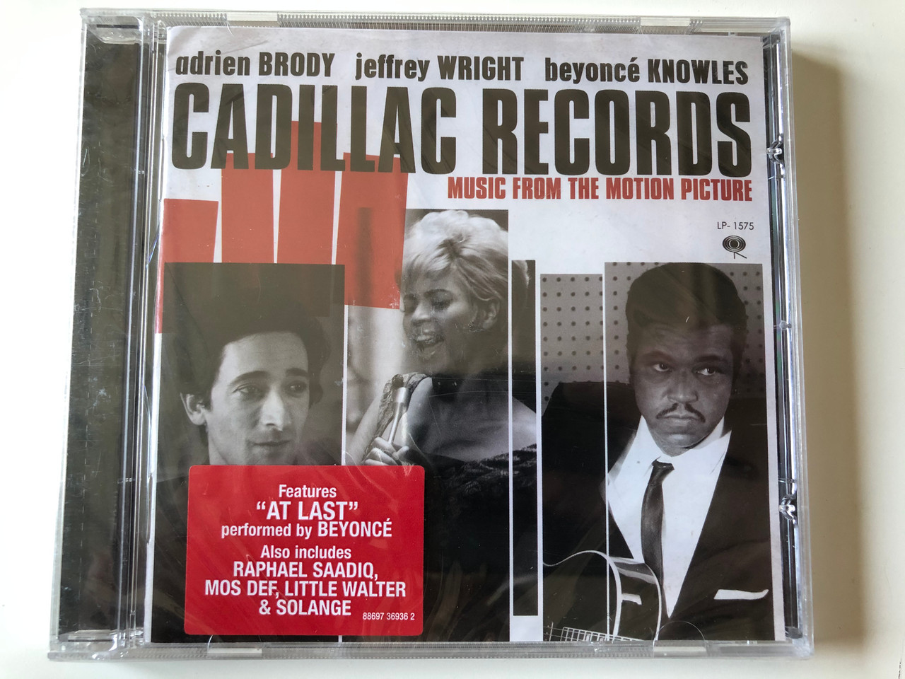 Adrien Brody, Jeffrey Wright, Beyonce Knowles - Cadillac Records (Music  From The Motion Picture) / Featuring ''At Last'', Perfordmed by Beyonce,  Also includes Raphael Saadiq, Mos Def / Sony Music Entertainment Audio CD  2008 / 88697 36936 2 ...