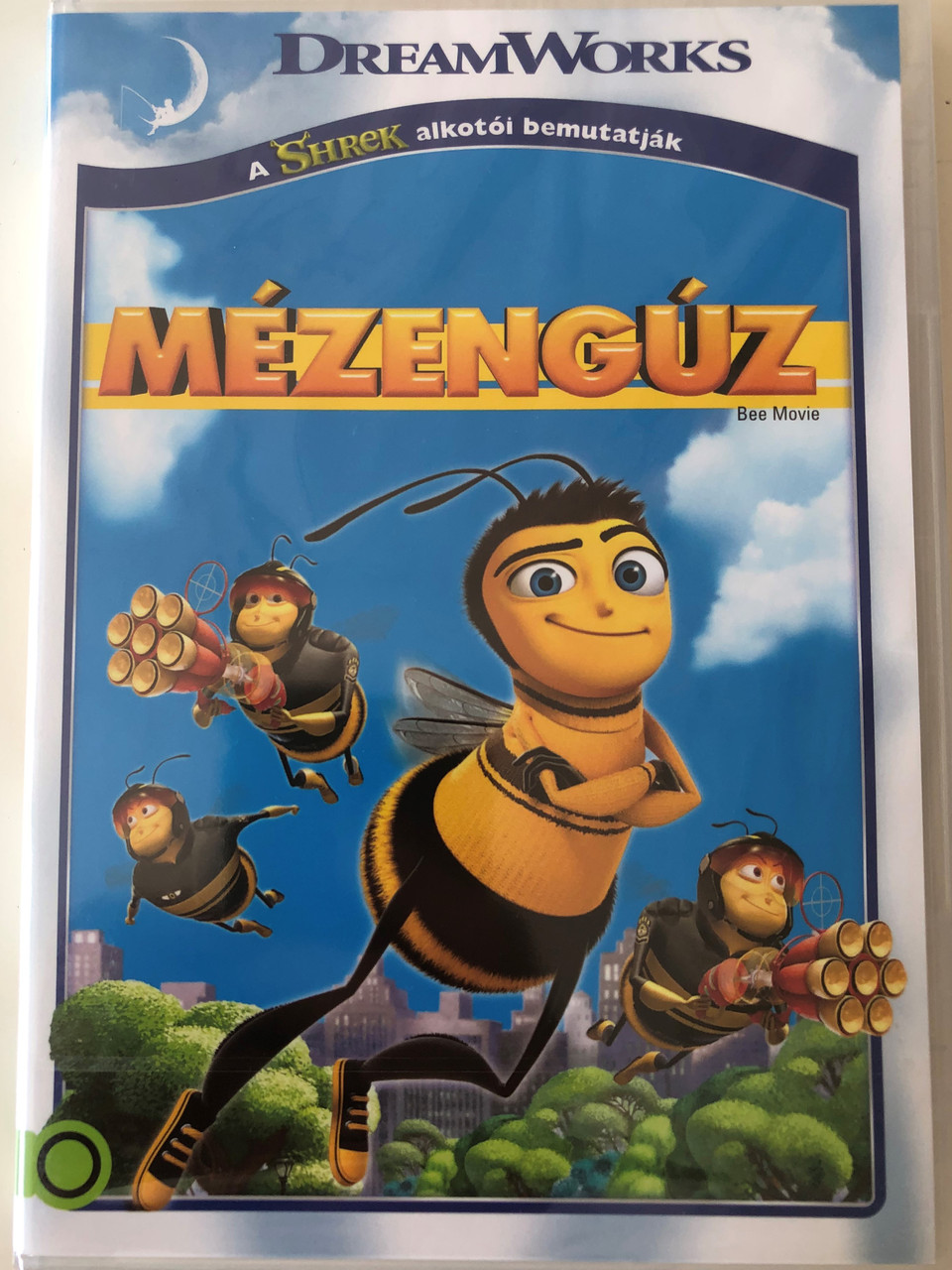 Bee Movie DVD 2007 Mézengúz / Directed by Simon J. Smith, Steve Hickner /  Starring: Jerry Seinfeld, Renée Zellweger - bibleinmylanguage