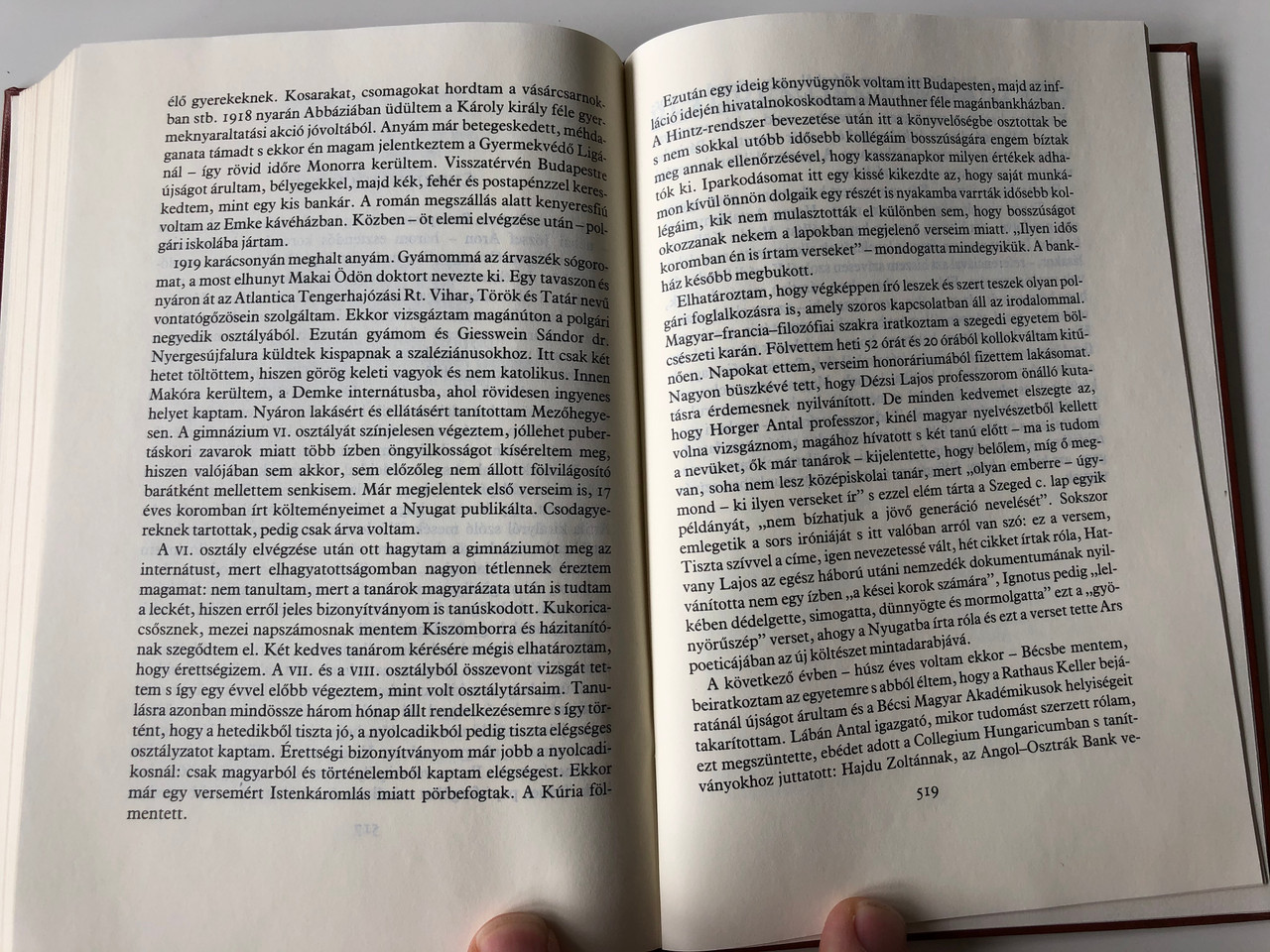 József Attila költeményei - A magyar líra klasszikusai / Poetry of Attila  József - Hungarian lyrical classics / Helikon Kiadó HE 290 / Hardcover -  bibleinmylanguage