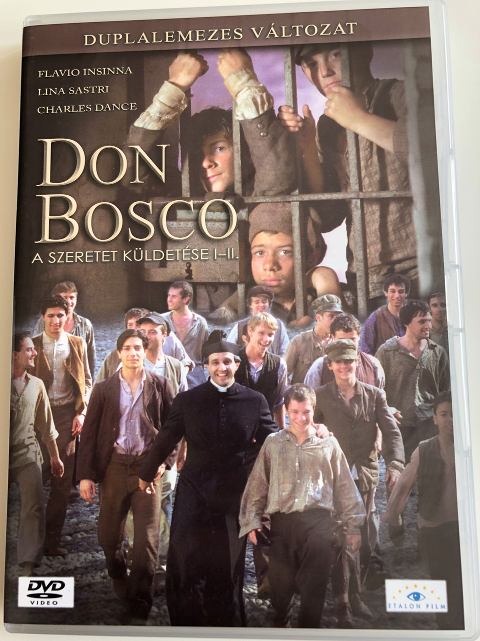 Don Bosco 2xDVD 2004 A szeretet küldetése I-II / Directed by Ludovico  Gasparini, Starring: Flavio Insinna, lina Sastri, Charles Dance, Michael  Finerty - bibleinmylanguage