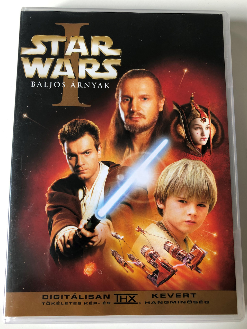 Star Wars: Episode I - The Phantom Menace DVD 1999 Star Wars I - Baljós  Árnyak / Directed by George Lucas / Starring: Liam Neeson, Ewan McGregor,  Natalie Portman - bibleinmylanguage