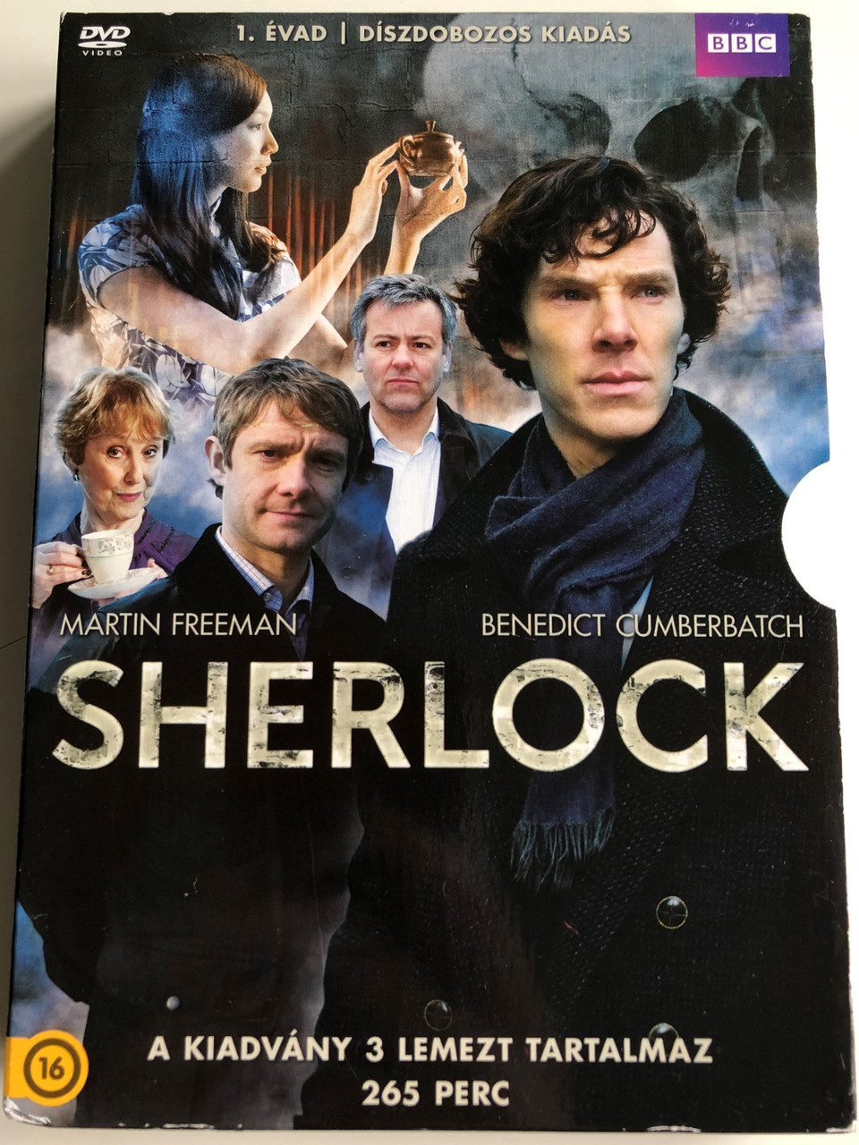 Sherlock TV series Season 1 DVD Box 2010 Sherlock 1. évad 3DVD Díszdobozos  kiadás / Created by Mark Gatiss, Steven Moffat / Starring: Benedict  Cumberbatch, Martin Freeman, Rupert Graves, Una Stubbs - Bible in My  Language
