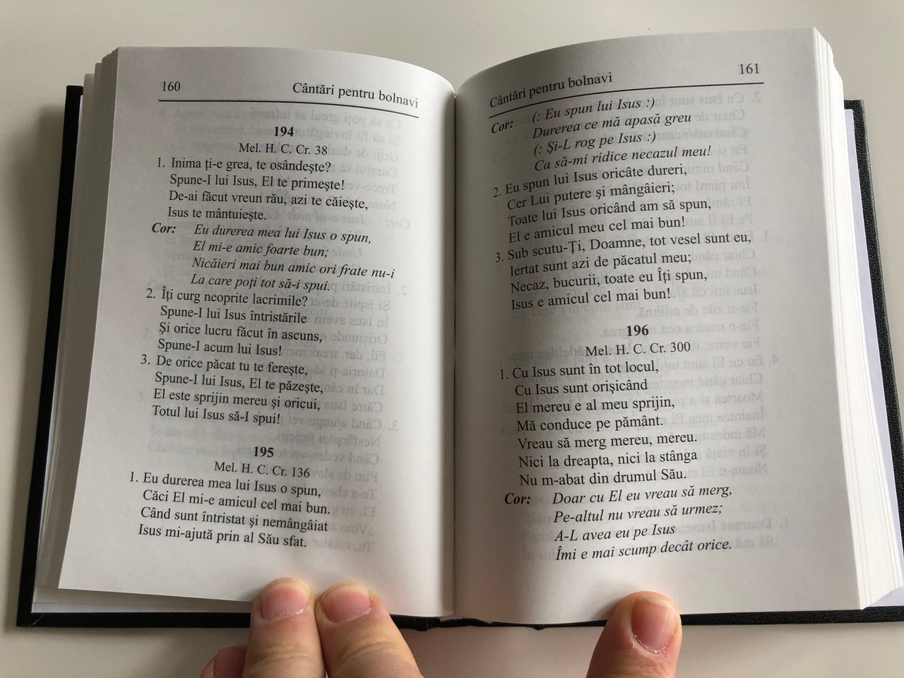 Harfa Bisericilor Lui Dumnezeu Colecţie De Cantări Spirituale Romanian Christian Hymnal For Churches 978 Hymns And Songs The Harp Of God S Churches Romanian Bible Society 13th Edition Bibleinmylanguage