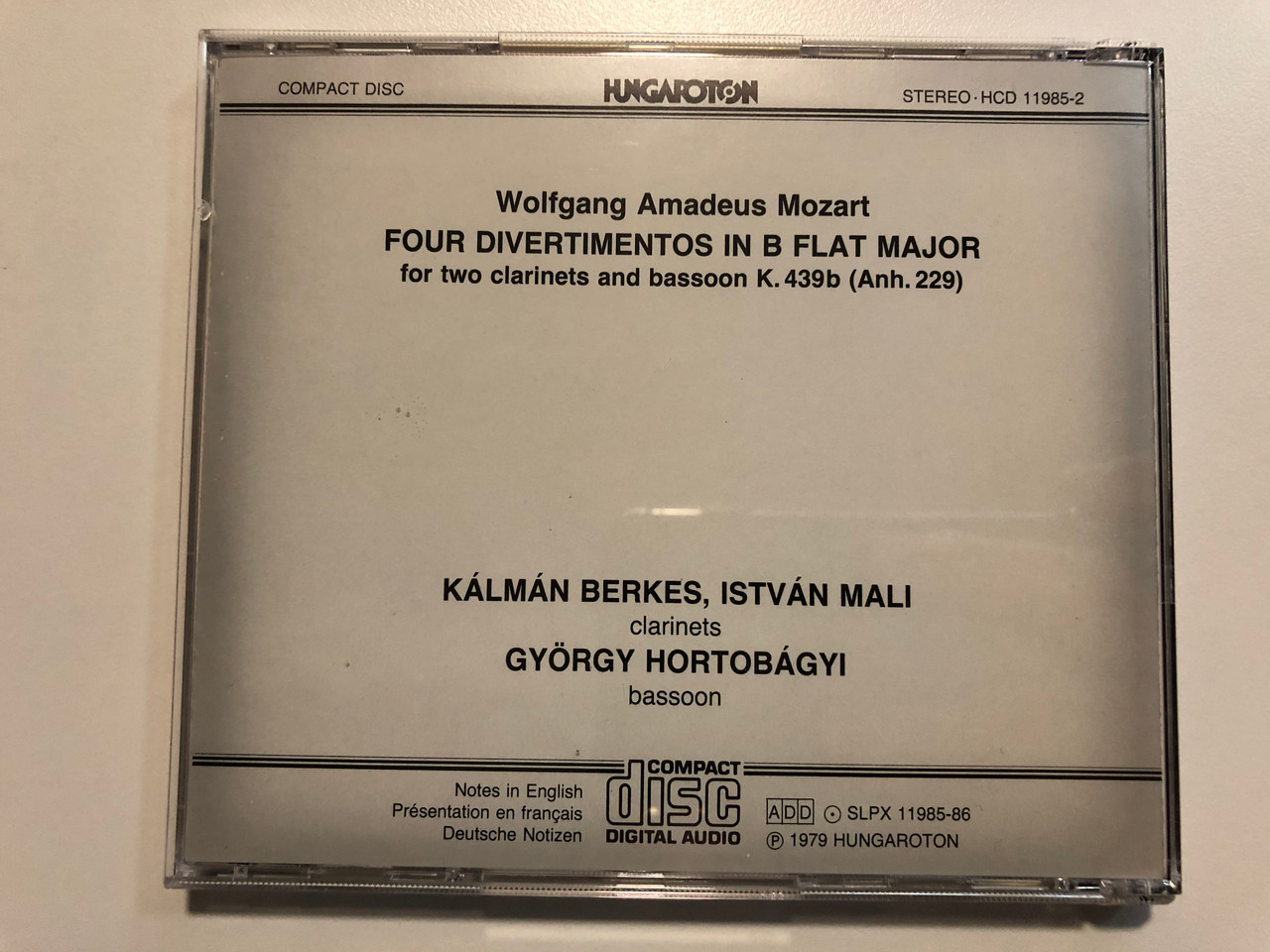 https://cdn10.bigcommerce.com/s-62bdpkt7pb/products/28143/images/168598/Mozart_4_Divertimetos_K._439b_Klmn_Berkes_Istvn_Mali_-_clarinets_Gyorgy_Hortobagyi_-_basssoon_Hungaroton_Classic_Audio_CD_1979_Stereo_HCD_11985-2_8__66688.1613581522.1280.1280.JPG?c=2&_gl=1*9wb1so*_ga*MjA2NTIxMjE2MC4xNTkwNTEyNTMy*_ga_WS2VZYPC6G*MTY5MDE3ODQ1Ni45OTMuMS4xNjkwMTkxMzQ0LjYwLjAuMA..
