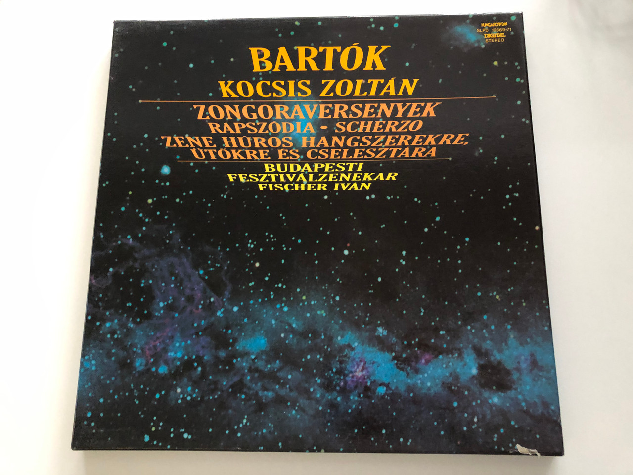 https://cdn10.bigcommerce.com/s-62bdpkt7pb/products/29735/images/177126/Bartk_-_Kocsis_Zoltn_Zongoraversenyek_Rapszdia_-_Scherzo_Zene_Hros_Hangszerekre_tkre_s_Cselesztra_Budapesti_Fesztivlzenekar_Fischer_Ivn_Hungaroton_3x_LP_1987_Stereo_SLPD_128_1__17871.1619786406.1280.1280.JPG?c=2&_ga=2.108116290.11957202.1619802814-501085259.1619802814