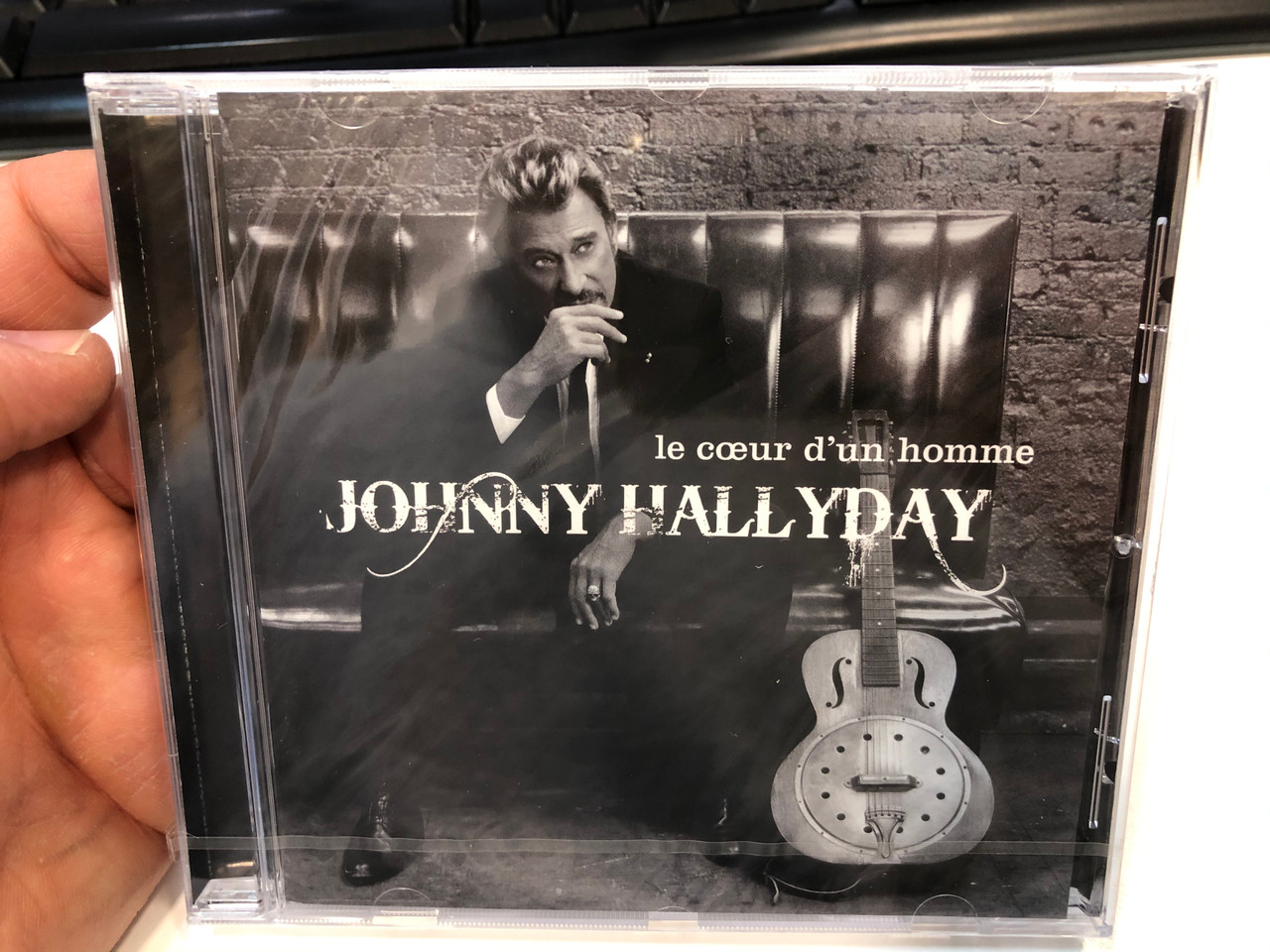 Johnny Hallyday – Le Cœur D'Un Homme / Warner Audio CD 2007 / 2564698108 -  bibleinmylanguage