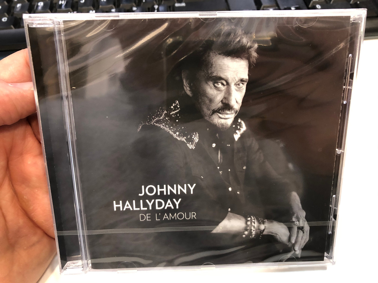 Johnny Hallyday – De L'amour / Warner Audio CD 2017 / 0825646005475 -  bibleinmylanguage