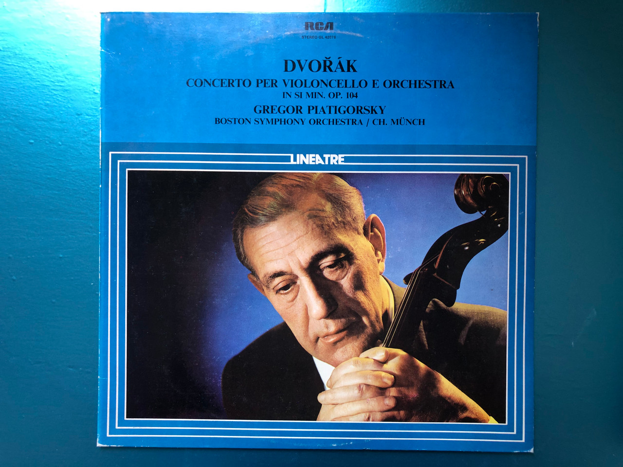 https://cdn10.bigcommerce.com/s-62bdpkt7pb/products/30089/images/178546/Dvok_Concerto_Per_Violoncello_E_Orchestra_In_Si_Min._Op._104_Gregor_Piatigorsky_Boston_Symphony_Orchestra_Ch._Mnch_Linea_tre_RCA_LP_Stereo_GL_42078_1__87600.1621323640.1280.1280.JPG?c=2&_ga=2.171464425.879688297.1621519482-1432666408.1621519482