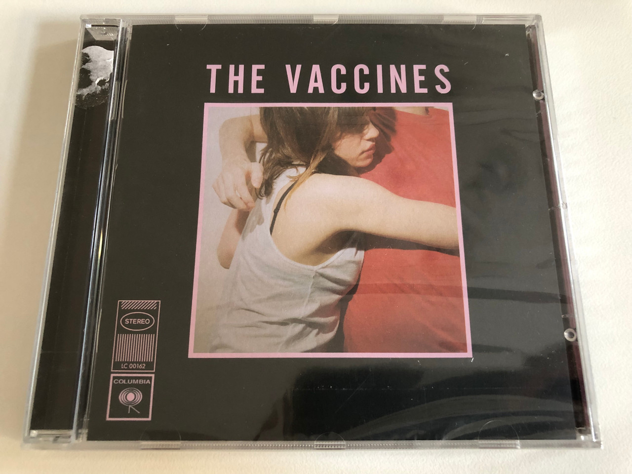 https://cdn10.bigcommerce.com/s-62bdpkt7pb/products/31520/images/185212/The_Vaccines_What_Did_You_Expect_From_The_Vaccines_Columbia_Audio_CD_2011_Stereo_88697841452_1__61317.1626896443.1280.1280.JPG?c=2&_gl=1*tln03v*_ga*ODY3MTg3NTU3LjE2MjY5NTcyNjA.*_ga_WS2VZYPC6G*MTYyNjk1NzI1OS4xLjEuMTYyNjk1NzUzNC42MA..