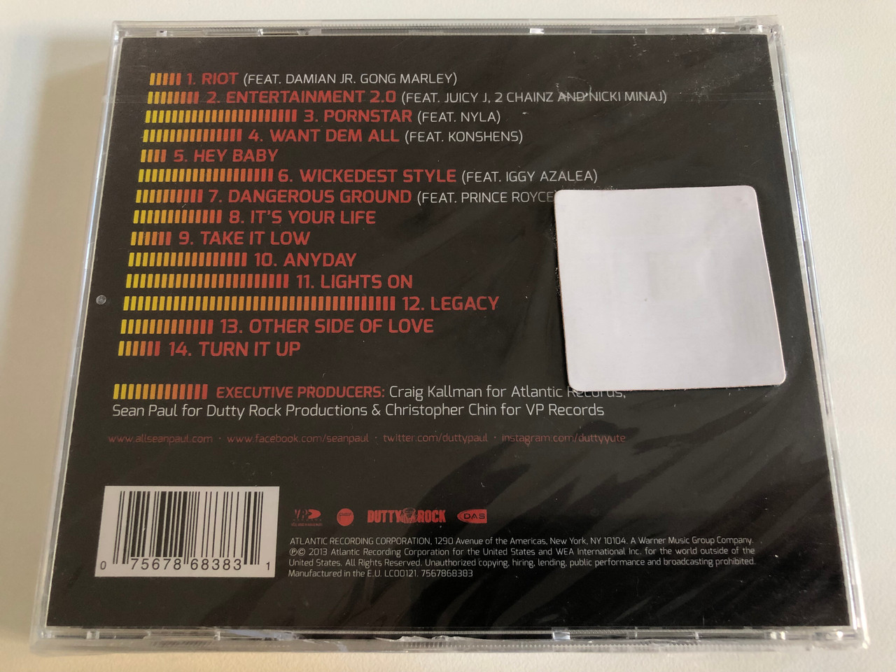 https://cdn10.bigcommerce.com/s-62bdpkt7pb/products/31564/images/185395/Sean_Paul_Full_Frequency_Featuring_the_smash_hits_Other_Side_Of_Love_Turn_It_Up_Want_Dem_All_Feat._Konshens_Riot_Feat._Damian_Jr._Gong_Marley_Atlantic_Audio_CD___54236.1627041872.1280.1280.JPG?c=2&_gl=1*1w569v9*_ga*MjAyOTE0ODY1OS4xNTkyNDY2ODc5*_ga_WS2VZYPC6G*MTYyNzI4ODIwMC42OC4xLjE2MjczMTQ1NTcuNjA.
