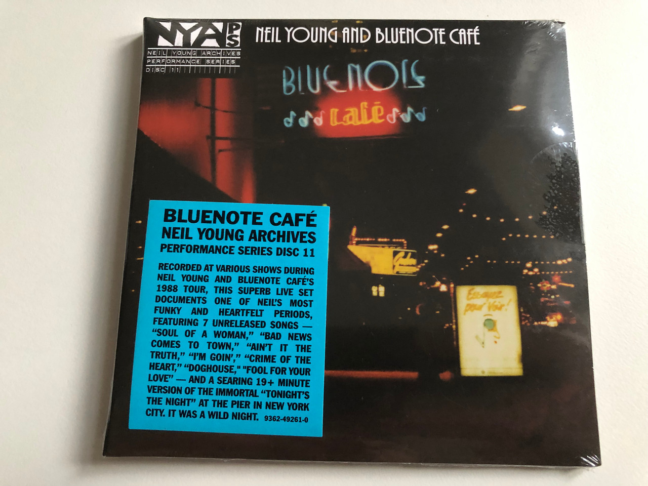 Neil Young And Bluenote Café – Bluenote Café / Neil Young Archives  Performance Series – Disc 11 / Reprise Records 2x Audio CD 2015 /  9362-49261-0 - Bible in My Language
