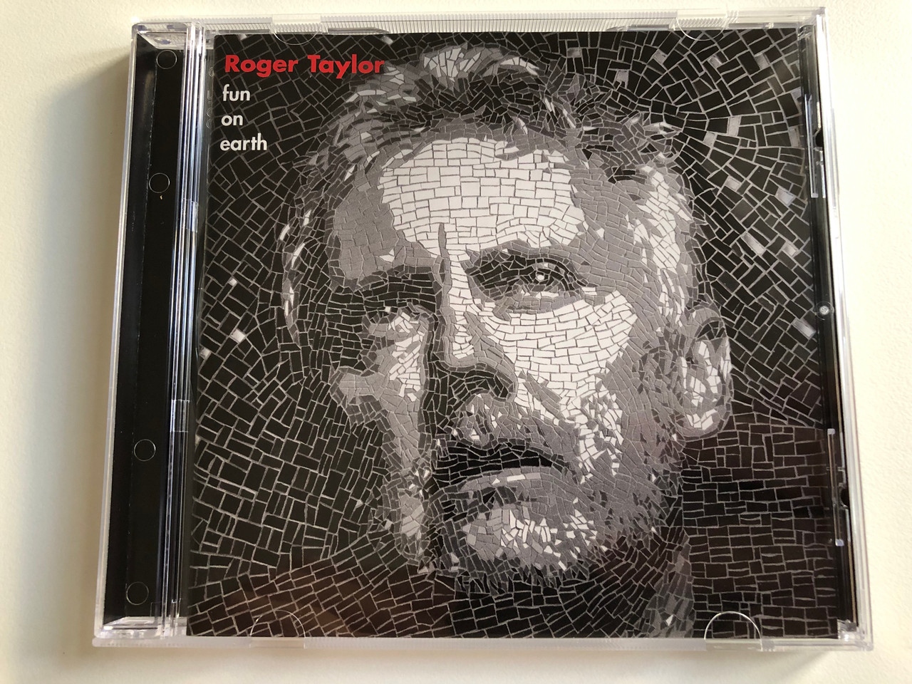 Roger Taylor – Fun On Earth / Virgin EMI Records Audio CD 2013 /  0602537569984 - bibleinmylanguage