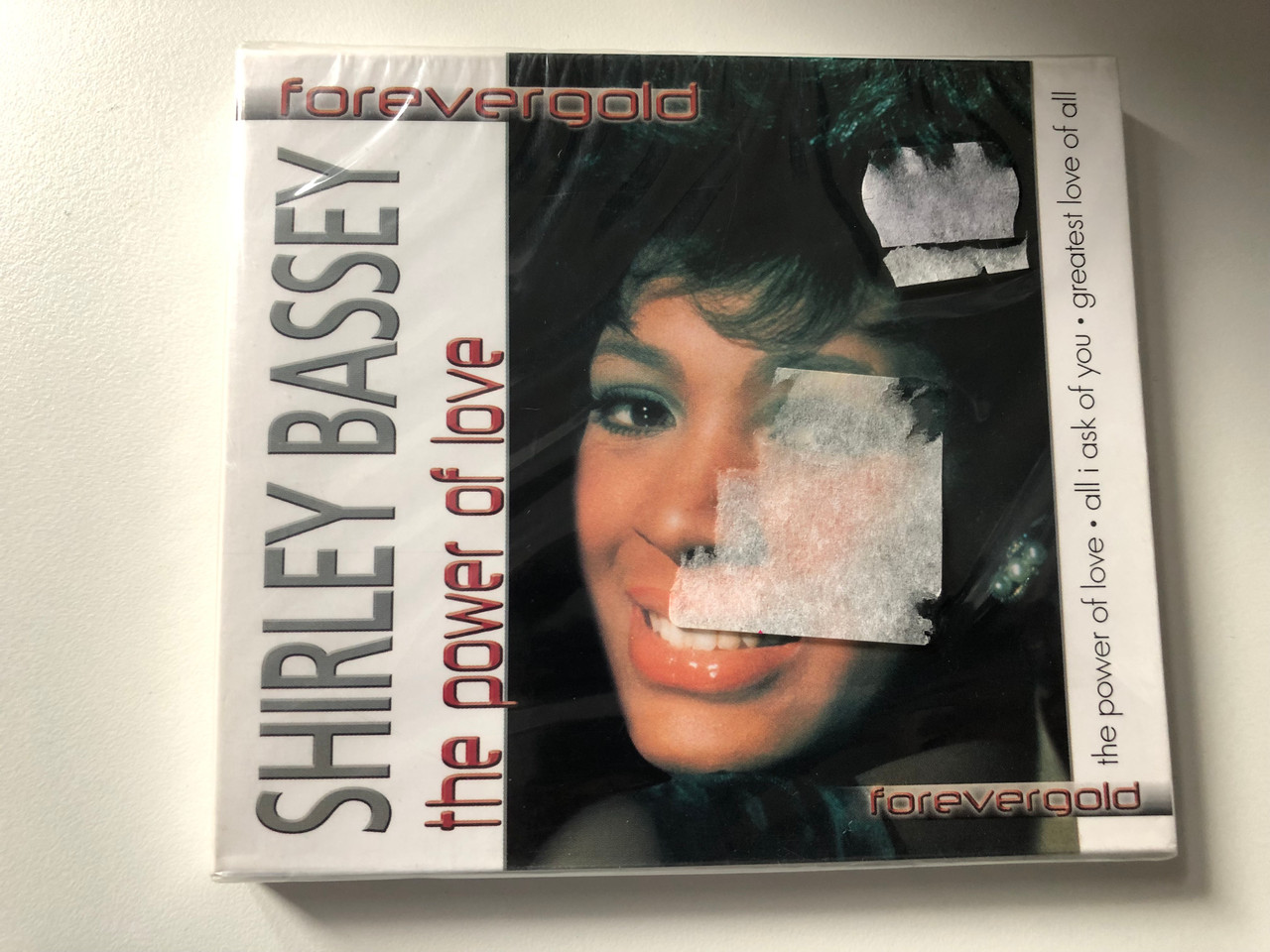 tent hoog dichtheid Shirley Bassey – The Power Of Love / Forever Gold / The Power Of Love, All  I Ask Of You, Greatest Love Of All / LMM Audio CD 2005 / 2701182 -  bibleinmylanguage