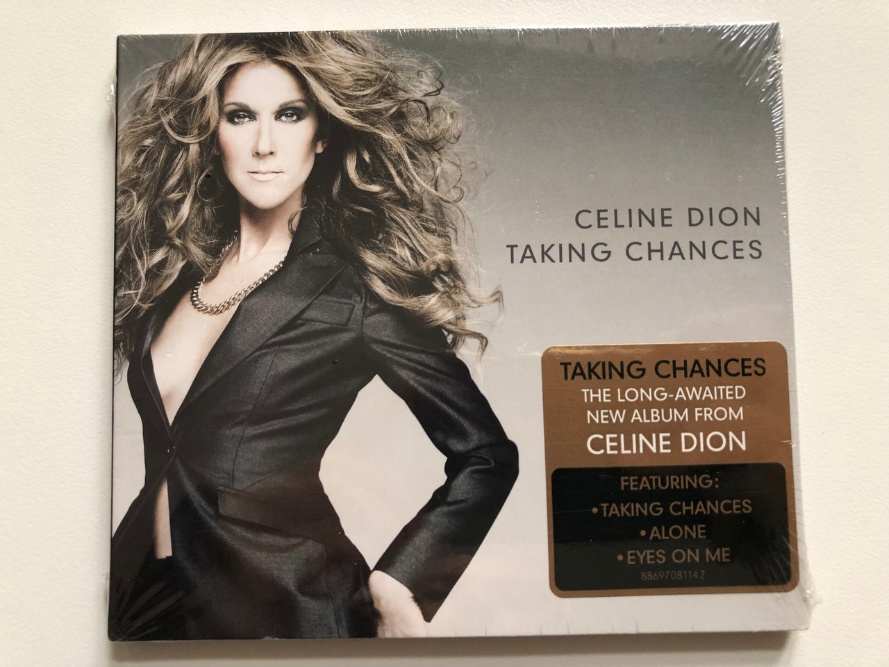 Celine Dion – Taking Chances / 'Taking Chances' The Long-Awaited New Album Celine Dion, Featuring: 'Taking Chances', 'Alone', On Me' / Columbia 2007 / 88697081142 - bibleinmylanguage