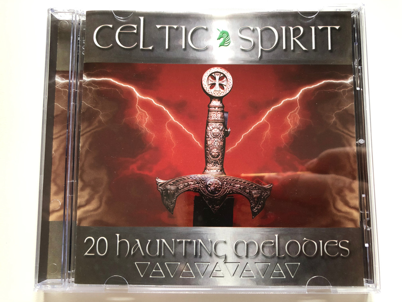 https://cdn10.bigcommerce.com/s-62bdpkt7pb/products/40701/images/223137/Celtic_Spirit_-_20_haunting_melodies_Laserlight_Digital_Audio_CD_2009_N_11_158_1__19457.1650466095.1280.1280.JPG?c=2&_gl=1*1udvzhq*_ga*MjA2NTIxMjE2MC4xNTkwNTEyNTMy*_ga_WS2VZYPC6G*MTY1MDQ2MjU1MC4zNjIuMS4xNjUwNDY2ODI5LjYw