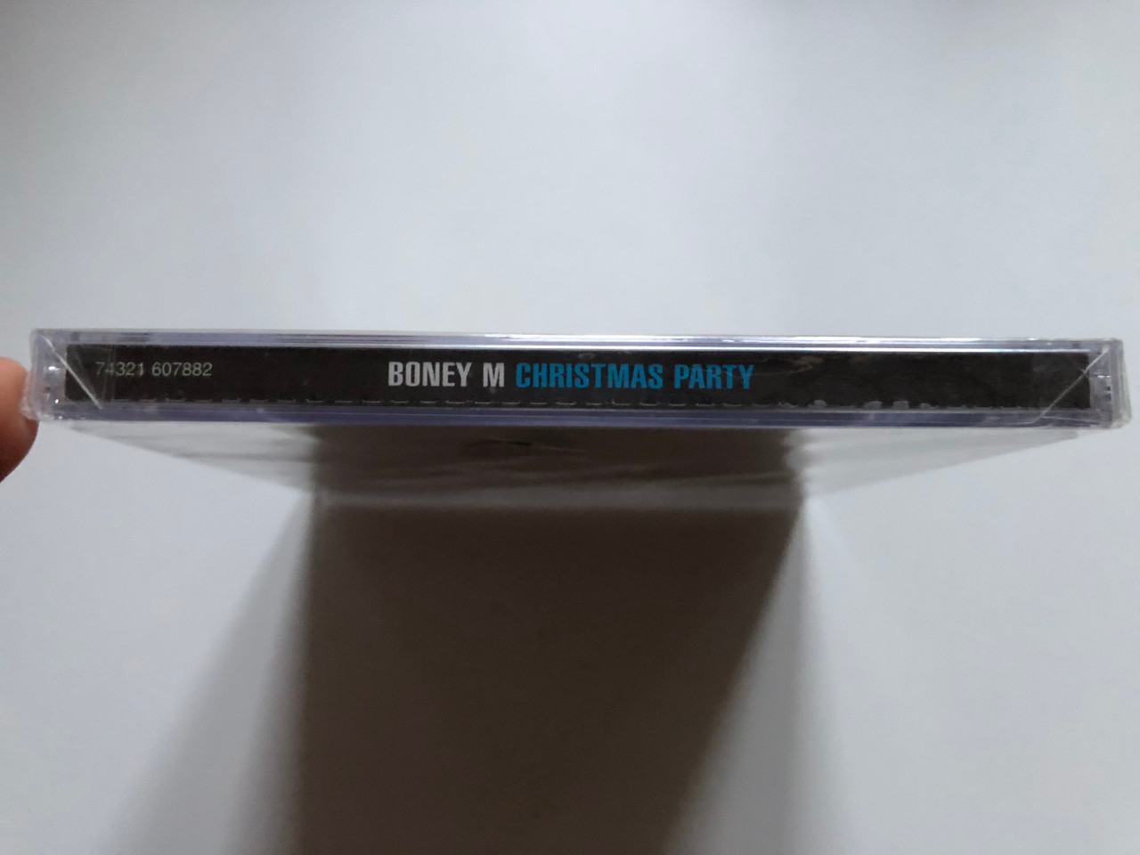 https://cdn10.bigcommerce.com/s-62bdpkt7pb/products/48525/images/250067/Boney_M_Christmas_Party_BMG_Audio_CD_1998_74321_607882_3__10564.1661163825.1280.1280.JPG?c=2&_gl=1*1wgkiwv*_ga*MjA2NTIxMjE2MC4xNTkwNTEyNTMy*_ga_WS2VZYPC6G*MTY2MTE1MDA1NS41MzMuMS4xNjYxMTYzODcyLjUzLjAuMA..