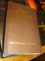 New Covenant / Millennium Edition / Includes the list of Hebrew Scriptures (Tanakh) Prophecies of the Messiah Fulfilled in the New Covenant / NIV