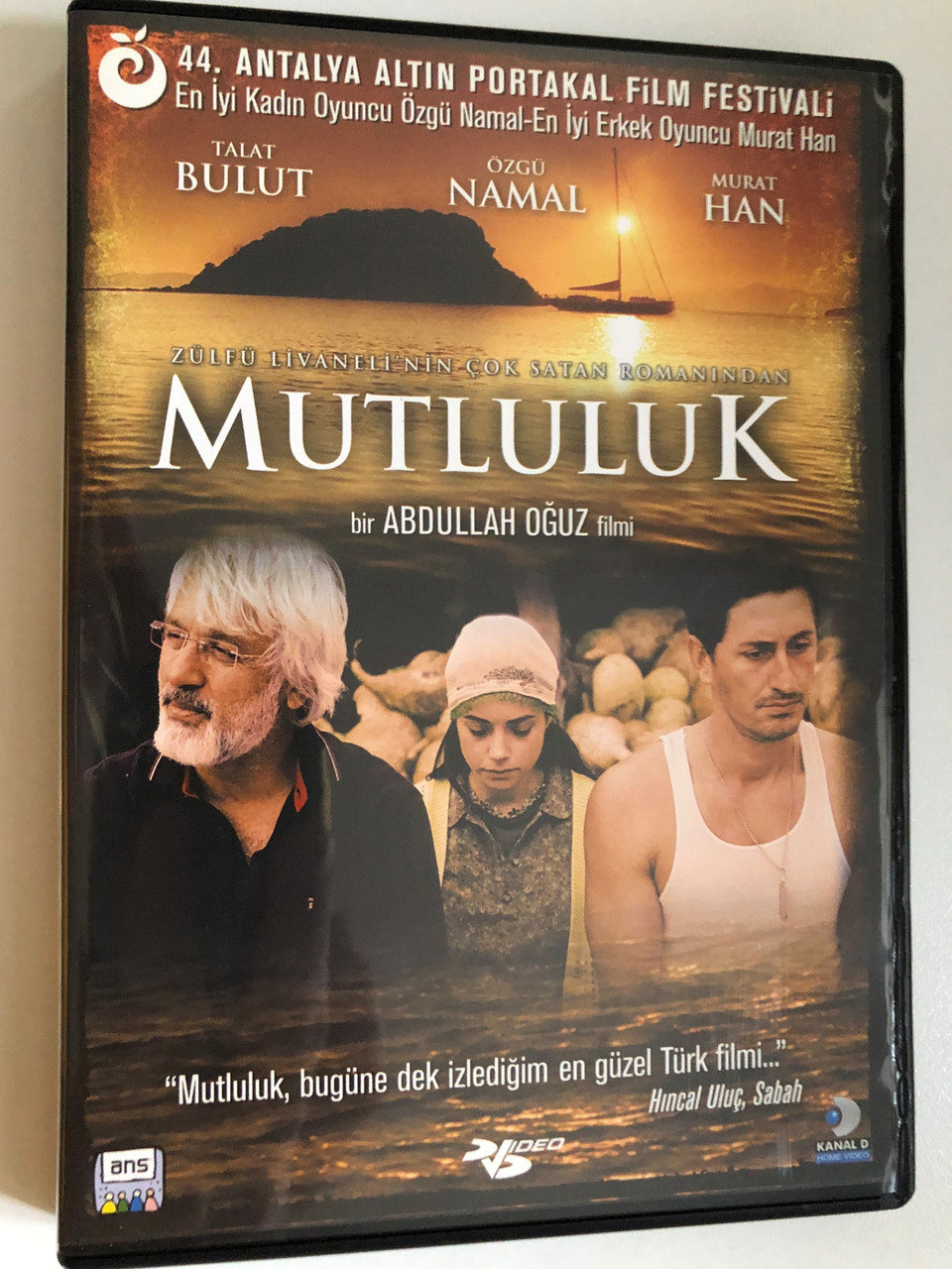 https://cdn10.bigcommerce.com/s-62bdpkt7pb/products/52803/images/267400/a_Mutluluk_Talat_Bulut_Ozgu_Namal_Murat_Han_DVD_Region_2_8697762806555__01476.1676992728.1280.1280.JPG?c=2&_gl=1*tfapf0*_ga*MjAyOTE0ODY1OS4xNTkyNDY2ODc5*_ga_WS2VZYPC6G*MTY3Njk5MDM1NS4yODc4LjEuMTY3Njk5MjcyNi4yMC4wLjA.