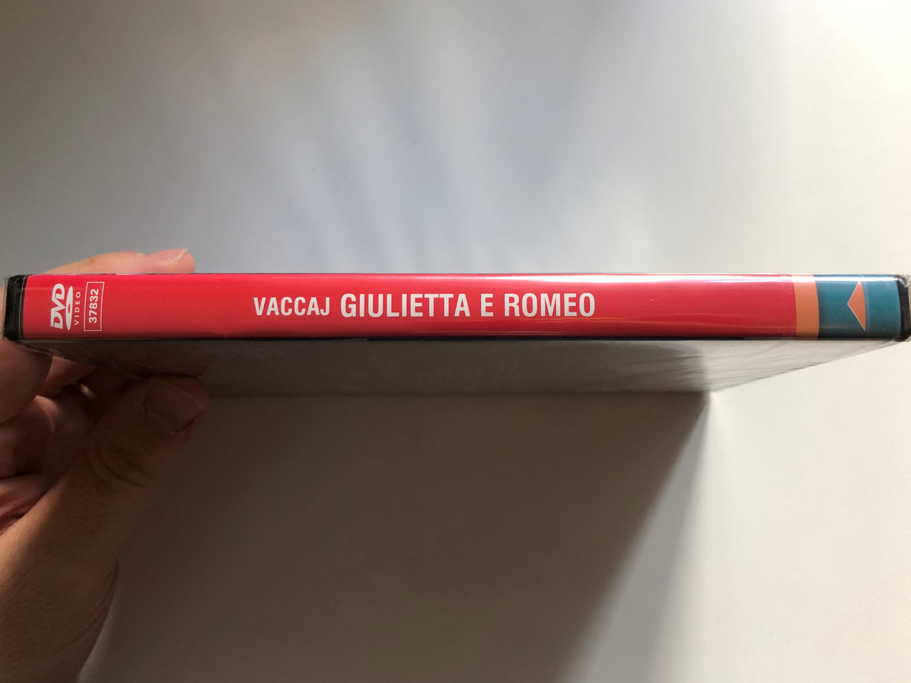 Vaccaj_Giulietta_e_Romeo_2_DVD_Set_Tragedy_for_music_in_two_acts_Libretto_by_Felice_Romani_La_Scala_Theater_Academy_Orchestra_Conductor_Sesto_Quatrini_Chorus_of_the_Municipal_1__80641.1691474194.1280.1280.JPG (1280×960)