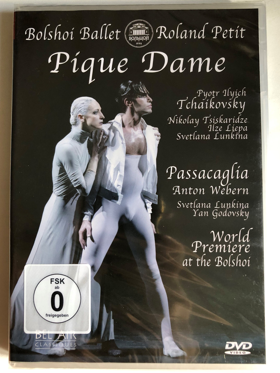 TCHAIKOVSKY_Pique_Dame_Music_Symphony_No._6_Pathetic_by_P._I._TCHAIKOVSKY_Libretto_Roland_PETIT_after_A._POUCHKINE_INTERVIEWS_ROLAND_PETIT_NIKOLAY_TSISKARIDZE_ILZE_LIEPA___15388.1691647734.1280.1280.JPG (960×1280)