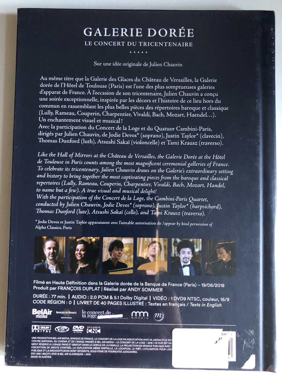 GOLDEN_GALLERY_THE_TRICENTENARY_CONCERT_Le_Concert_du_tricentenaire_Le_Concert_de_la_Loge_Quatuor_Cambini-Paris_Violin_and_musical_direction_Julien_Chauvin_Filmed_in_Hig_3__12526.1691754795.1280.1280.JPG (960×1280)
