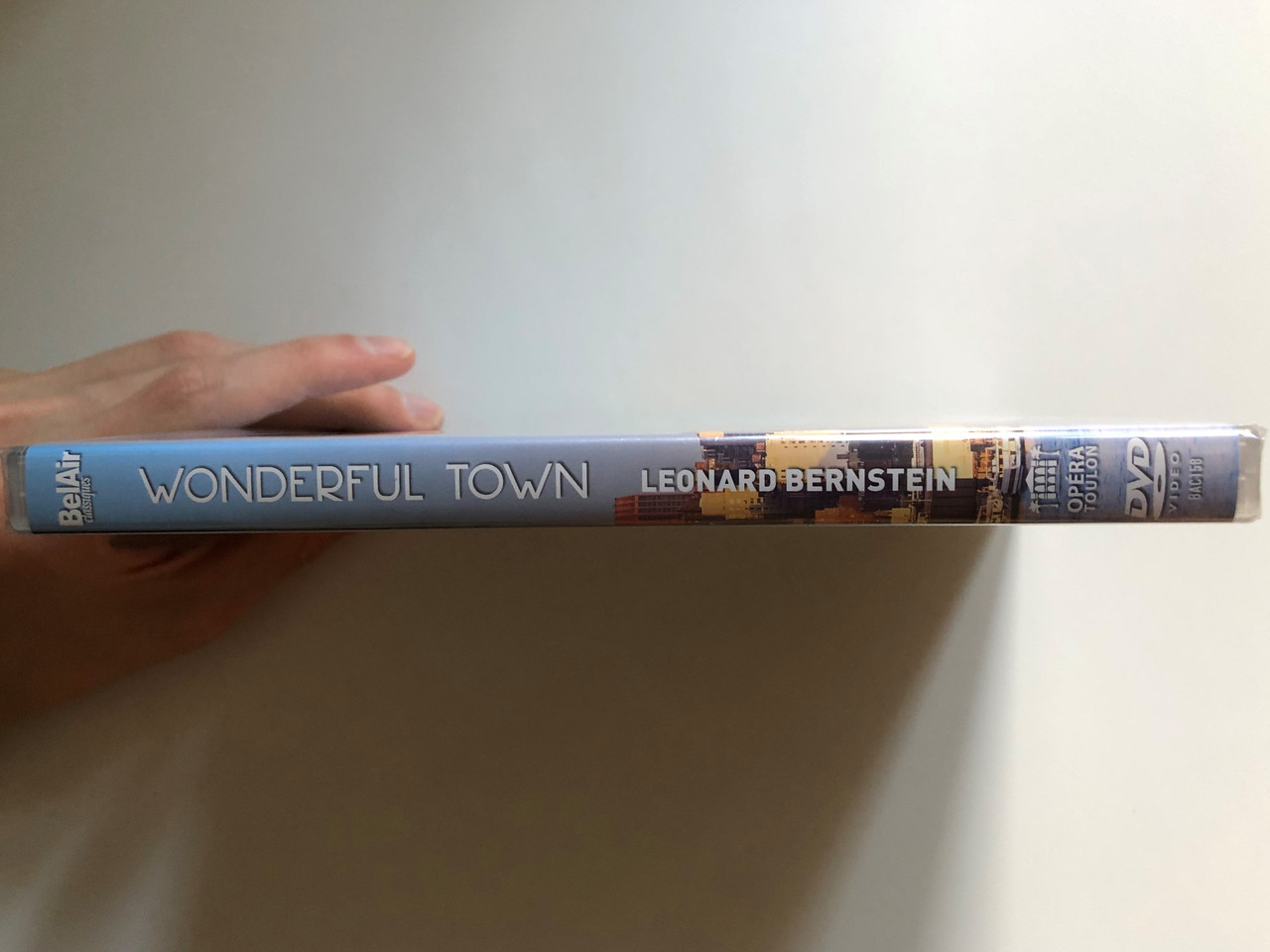 Bernstein_Wonderful_Town_An_American_musical_by_LEONARD_BERNSTEIN_created_in_Broadway_Winter_Garden_Theatre_TOULON_OPERA_ORCHESTRA_AND_CHORUS_Conductor_LARRY_BLANK_An_Opra_1__89847.1691808618.1280.1280.JPG (1280×960)