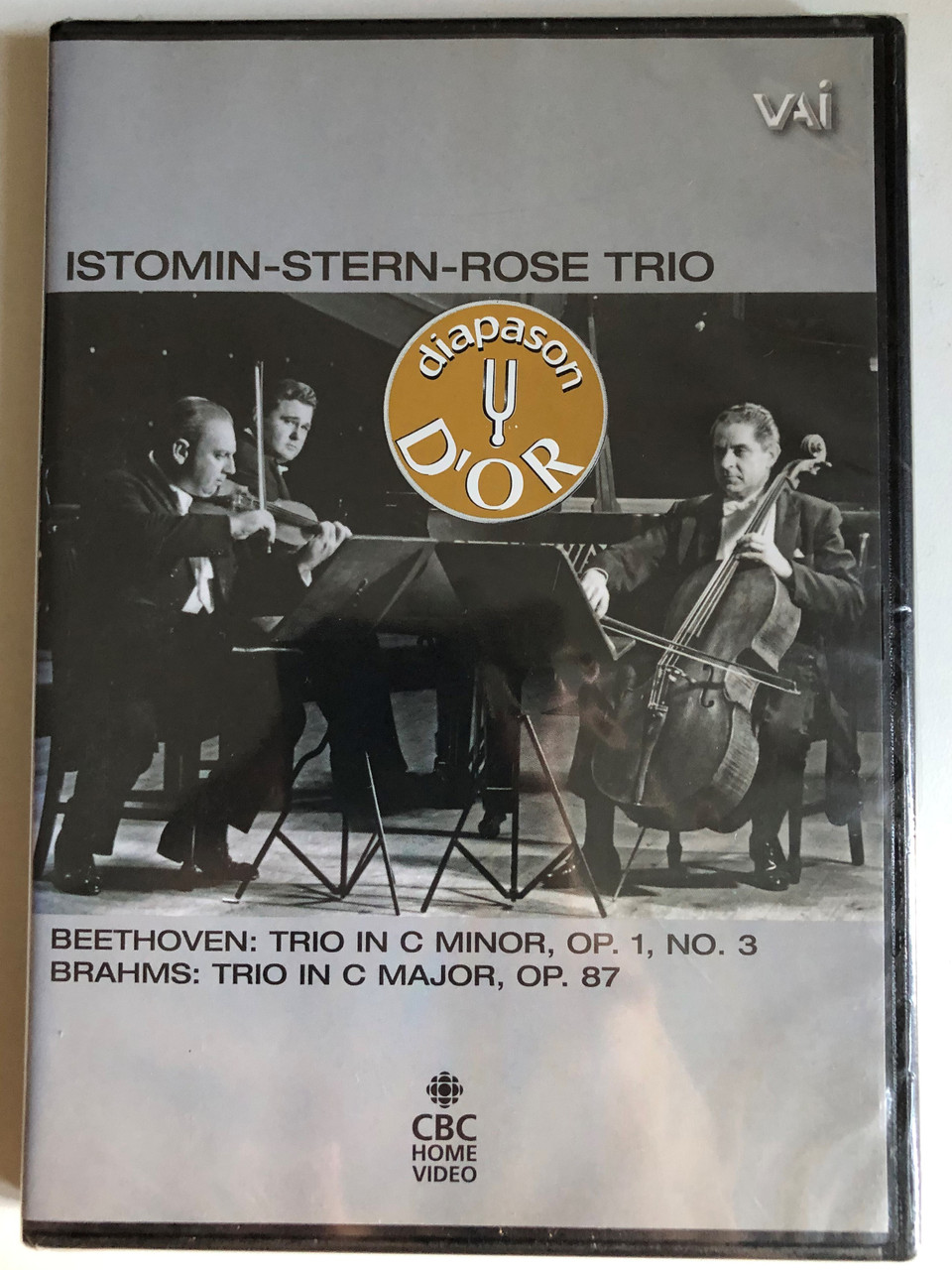 The_Istomin-Stern-Rose_Trio_Trios_by_Beethoven_and_Brahms_The_Bell_Telephone_Hour_Orchestra_Conductor_Donald_Voorhees_Saint-Sans_Introduction_and_Rondo_Capriccioso_Producti___16092.1691812499.1280.1280.JPG (960×1280)