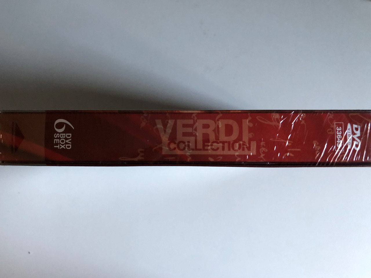 Verdi_Collection_6_DVD_Set_This_DVD_presents_a_sort_of_anthology_of_his_masterpieces_featuring_some_of_the_most_important_artists_singers_conductor_and_orchestra_of_the_inter_1__35487.1691995819.1280.1280.JPG (1280×960)