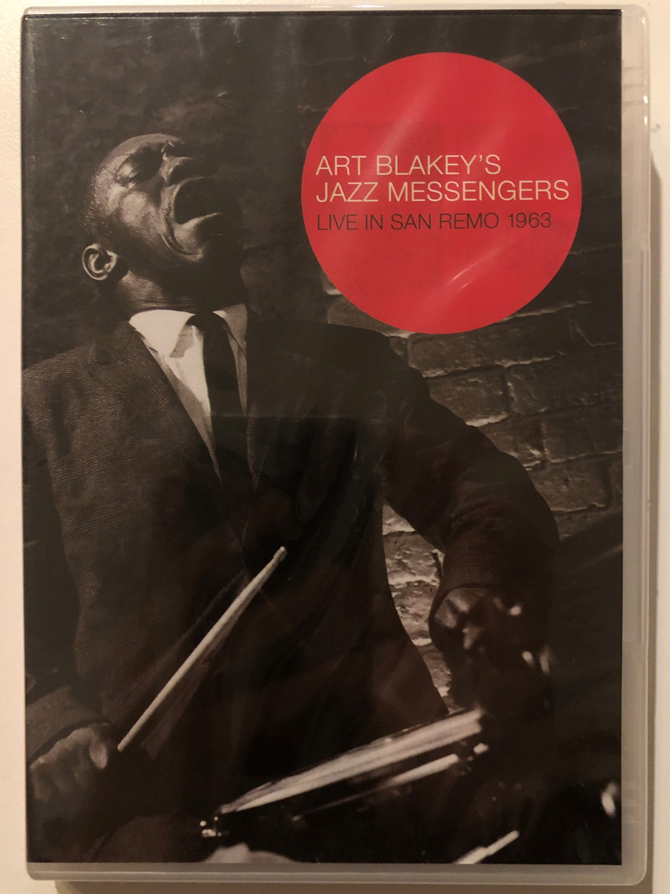 Art_Blakey_The_Jazz_Messengers_Live_In_San_Remo_1963_mpro-Jazz_FOR_THE_FIRST_TIME_EVER_ON_DVD_Including_Jackie_McLean_Lee_Morgan_Donald_Byrd_Benny_Golson_Bobby_Timmons___74231.1692012954.1280.1280.JPG (960×1280)