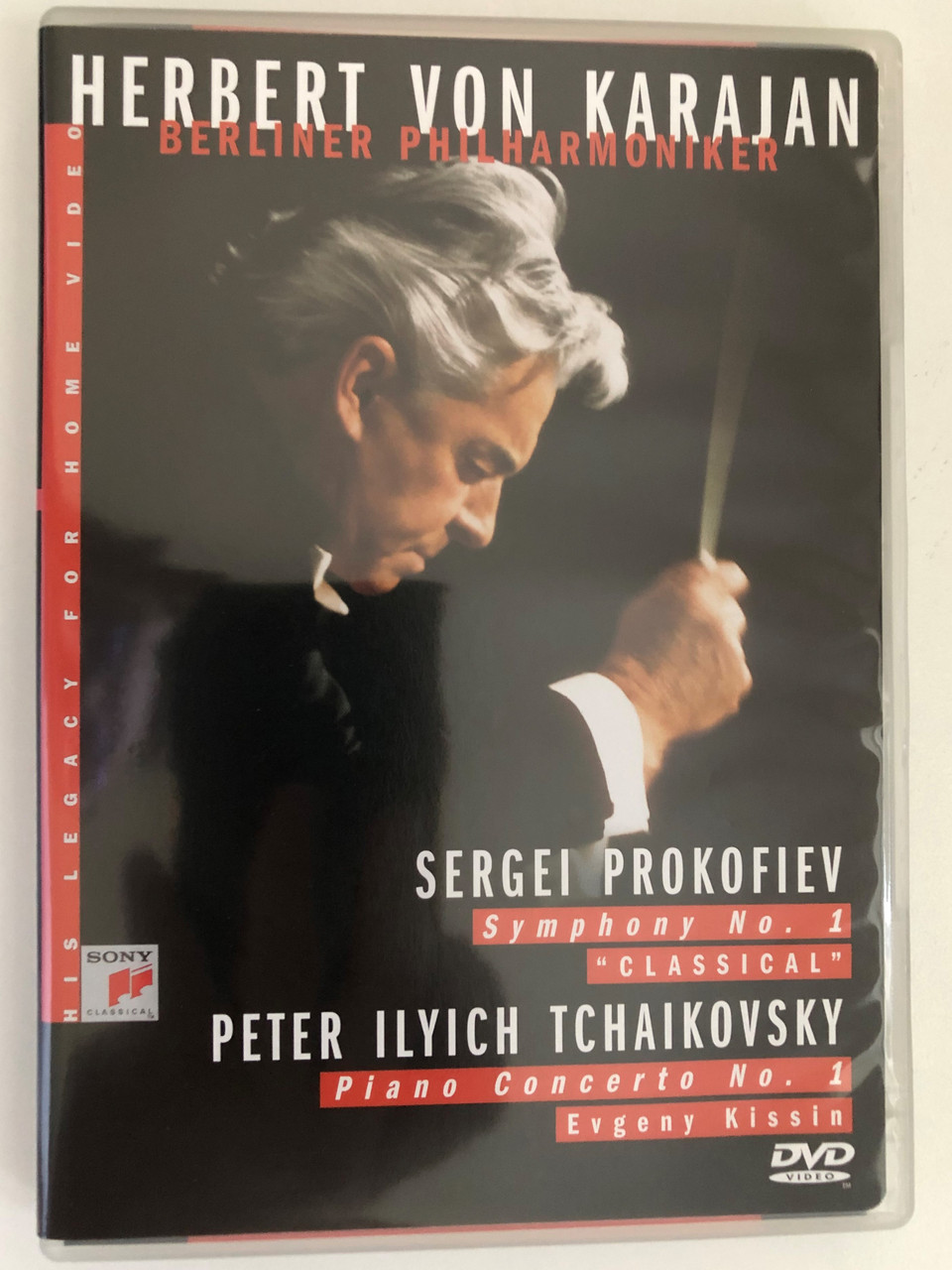 Herbert_Von_Karajan_-_New_Years_Concert_1988_-_Prokofiev_Symphony_No._1_Tchaikovsky_Piano_Concerto_No._1_SPECIAL_FEATURES_Interactive_Menus_Liner_notes_Biography_RECORDED___42844.1692183593.1280.1280.JPG (960×1280)