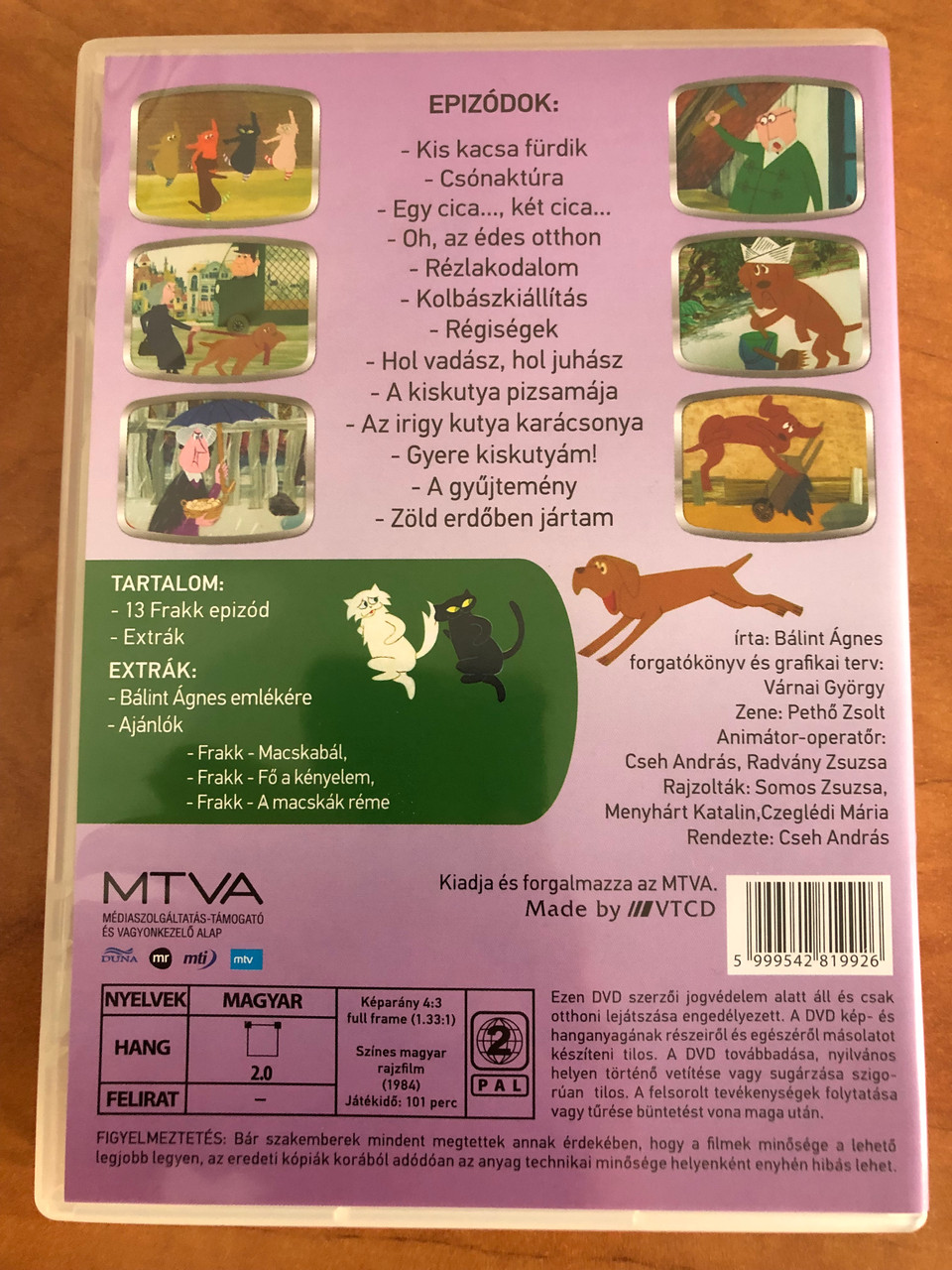 FRAKK_Kolbszkillts_FRAKK_Sausage_Irta_Blint_gnes_Forgatknyv_s_grafikai_terv_Vrnai_Gyrgy_Zene_Peth_Zsolt_EXTRK_Blint_gnes_emlkre_Frakk_-_Macska___25725.1692358009.1280.1280.JPG (960×1280)