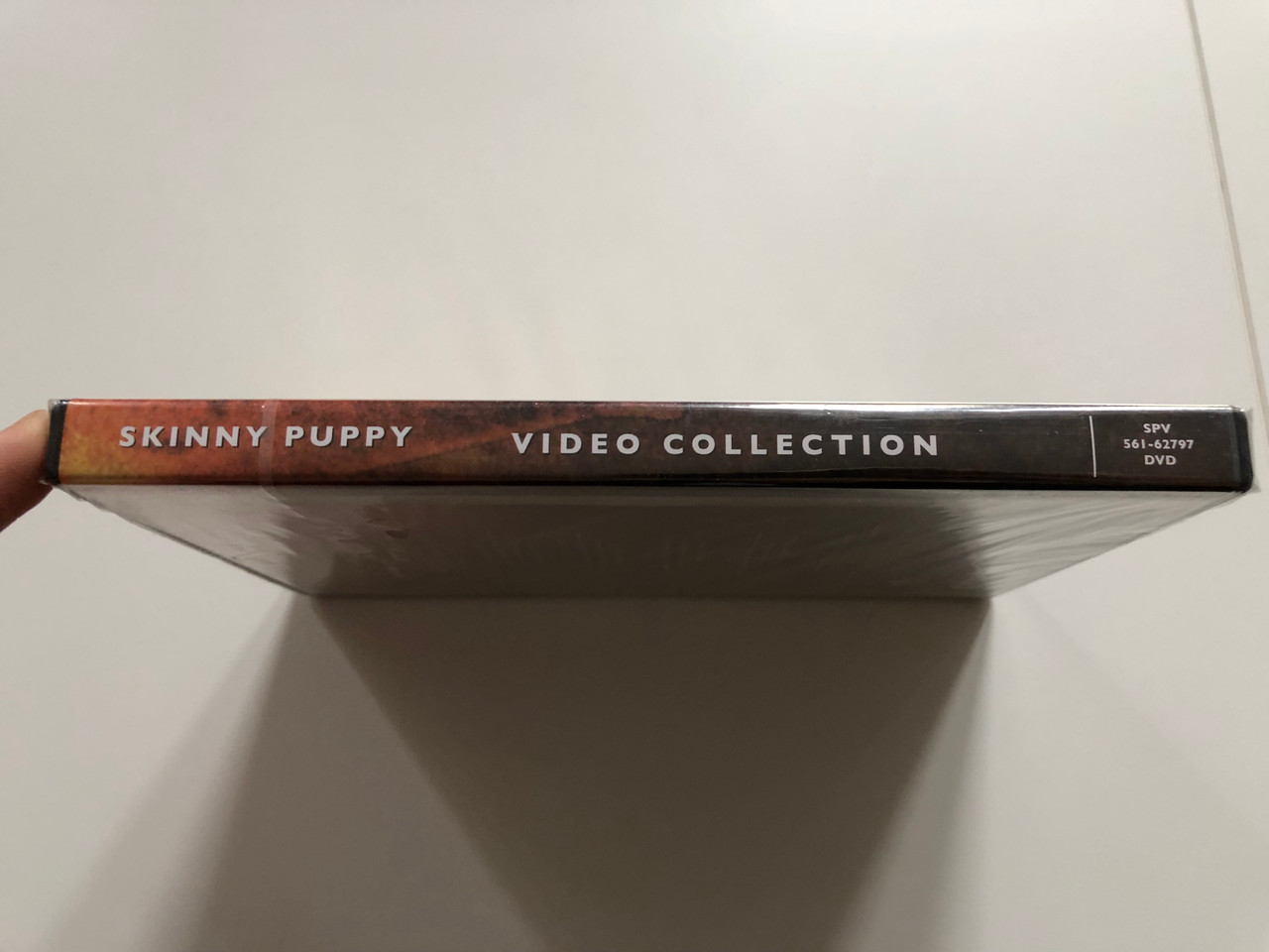 Skinny_Puppy_-_1984_To_1992_Video_Collection_ALL_SONGS_WRITTEN_BY_KEY-OGILVIE-GOETTEL_EXCEPT_PUBLISHED_BY_DIG_IT_MUSIC_PHOTOGRAPHY_AND_COVER_DESIGN_BY_CARYLANN_DV_1__13231.1692419259.1280.1280.JPG (1280×960)