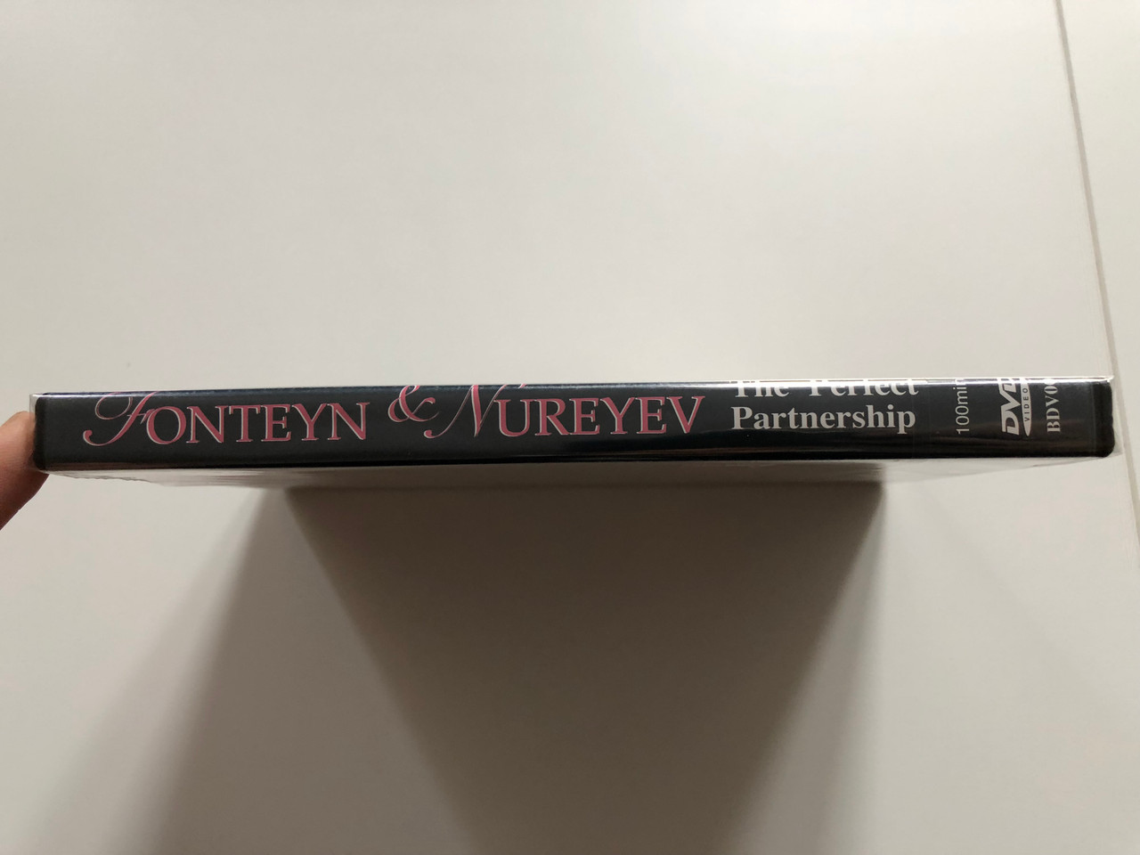 Margot_Fonteyn_Rudolph_Nureyev_-_The_Perfect_Partnership_Nureyev_the_early_years_Fonteyn_the_early_years_The_most_sensational_story_in_Ballet._the_fusion_of_two_1__18936.1692419726.1280.1280.JPG (1280×960)