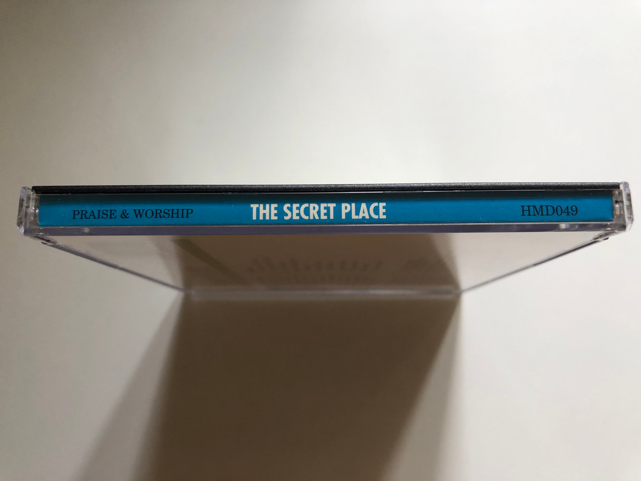 https://cdn10.bigcommerce.com/s-62bdpkt7pb/products/59201/images/299271/The_Secret_Place_-_Live_Prase_and_Worship_Music_with_Kent_Henry_6__47136.1694153203.1280.1280.JPG?c=2&_gl=1*n01j51*_ga*MjAyOTE0ODY1OS4xNTkyNDY2ODc5*_ga_WS2VZYPC6G*MTY5NDE0NTAyMi4zNzUzLjEuMTY5NDE1MzMxNi41OS4wLjA.
