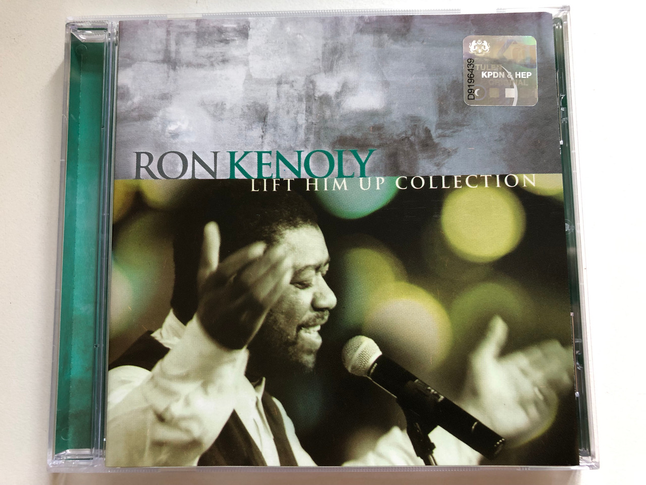 https://cdn10.bigcommerce.com/s-62bdpkt7pb/products/59203/images/299287/Lift_Him_Up_Collection_-_Ron_Kenoly_Integrity_Gospel_1__55179.1694155567.1280.1280.JPG?c=2&_gl=1*16tg4i5*_ga*MjAyOTE0ODY1OS4xNTkyNDY2ODc5*_ga_WS2VZYPC6G*MTY5NDE0NTAyMi4zNzUzLjEuMTY5NDE1NTk5OS40MC4wLjA.