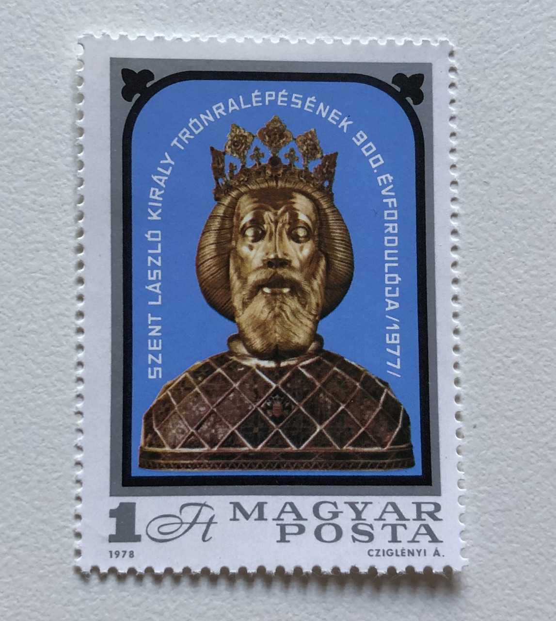 MAGYAR_POSTA_SZENT_LSZL_KIRALY_TRENRALPSENEK_900_EVFORDULJA_900TH_ANNIVERSARY_OF_SZENT_L__90931.1696938511.1280.1280.JPG (1147×1280)