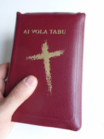 Fijian Holy Bible / Compact Burgundy Leather Bound with Zipper, Golden Edges / 44ZBUR / Ai Vola Tabu