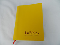 French Pocket Bible / Attractive Yellow Cover, Miniature Edition / La Bible En Francais Courant / 2009 Print 