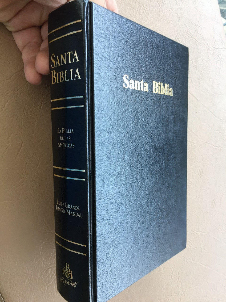 Santa Biblia: LA Biblia De Las Americas (Spanish Large Font Bible) Large  Print Letra Grande Tamano Manual / Tapa Dura Negro / LBLA Edicion en letra  grande ...