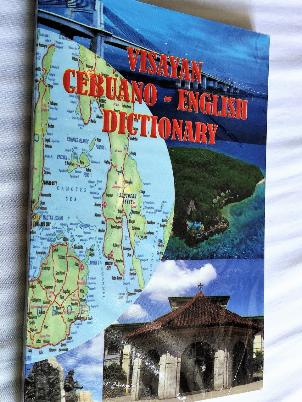 VISAYAN CEBUANO ENGLISH DICTIONARY / Paperback 2014 by PRICILA