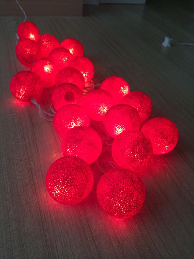 Cotton Ball fairy lights, Leo, 30 LED, Red