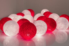 Red White Ball LED Fairy Xmas String Lights