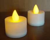 White LED Battery Candle - Natural Amber Flame Colour