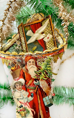 Festive Holly Cornucopia with Santa, Child and Dove
