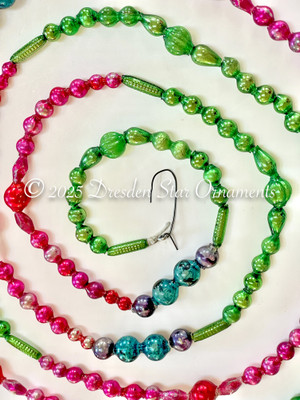 Beautiful Vintage Multicolored Glass Bead Garland in Cranberry, Green, Blue, Purple – Var. 1 – 6 ft Length