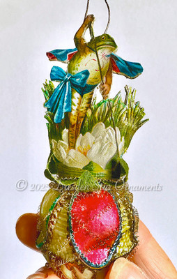 Glass Tulip Ornament with Character Froggy Floating on Lily Pad 