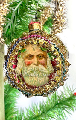 Father Christmas in Small Jewel-like Miniature Glass Indent