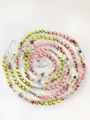 Fancy Vintage Multicolored Glass Bead Garland in Pastel Pink, Light Green, Dazzling  Gold, Silver – 6 Foot Length