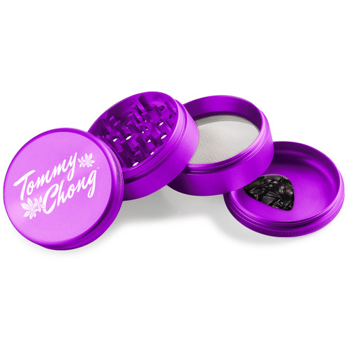 *Tommy Chong x Beamer Smoke
 *4-piece, 63mm grinder
 *Made of ultra-durable aircraft aluminum
* Bottom chamber features rounded edges to make scraping easy
 *Includes a guitar pick scraper and a double thick o-ring