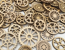 Wooden Art Embellishments Gears in Mixed Sizes Approx. 50 pcs